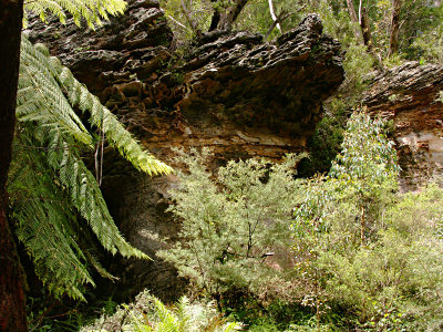 On the path to the Grotto Pool