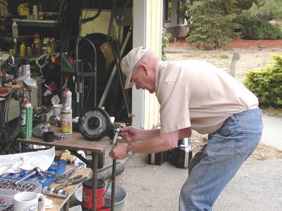 Polishing the seal surface.jpg