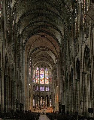 Saint  Denis Basilica - Nave - 12th c. .jpg
