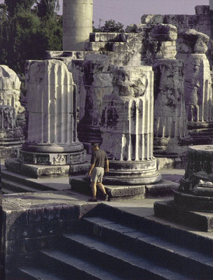 Temple of Apollo at Didyma, Turkey .jpg