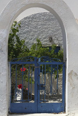 Santorini - Another blue  gate .jpg