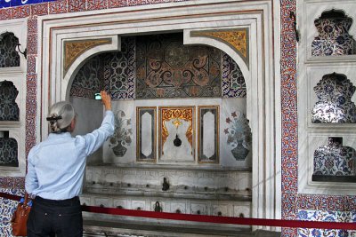 Photographing in Topkapi Harem.jpg