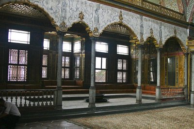 Topkapi Room in the Harem .jpg