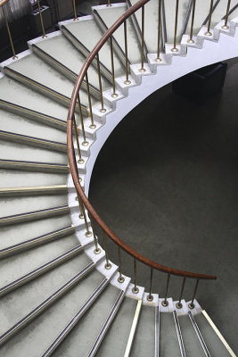 Istanbul Archaeological Museum Staircase .jpg