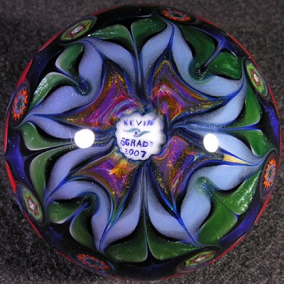 The combination of colors on this one is fabulous.