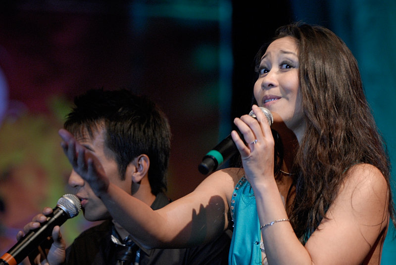 ca si Thien Kim