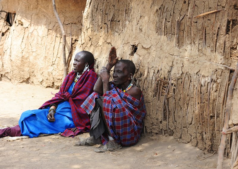Maaasai women