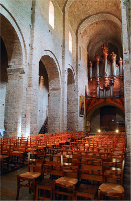transept and Organ
