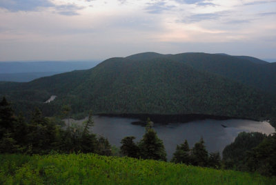 Lac Beaulieu et Mont Bayfield