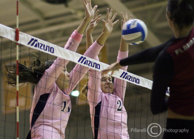 Tech RS Brittany Roderick and MH Asia Stawicka block a Florida St. spike