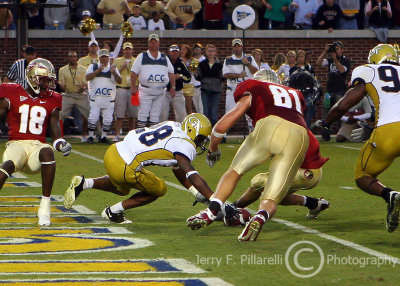 …Georgia Tech CB Reid falls on the ball to give GT possession and secure the victory over FSU