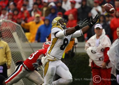 Georgia Tech WR Thomas has the ball fly by just out of reach