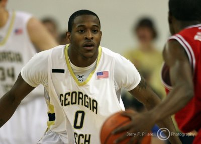 Georgia Tech G Lewis Clinch squares up on defense