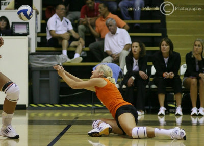 Mercer Bears S Gebben dives for a ball across court