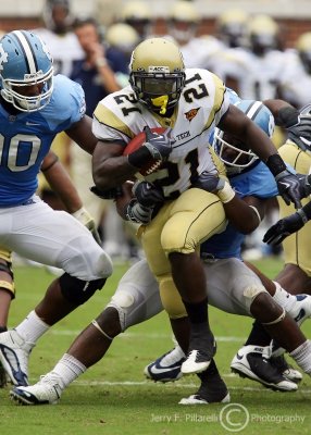 Georgia Tech B-back Dwyer drives past the line of scrimmage