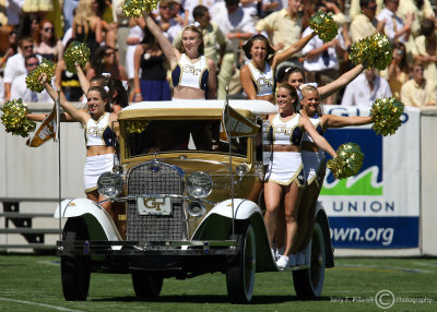 Yellow Jackets Ramblin Wreck takes a spin around Grant Field