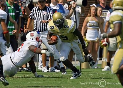 Georgia Tech QB Nesbitt turns up field