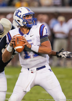 Georgia Tech DE Chris Crenshaw blind sides Presbyterian QB Tamyn Garrick…
