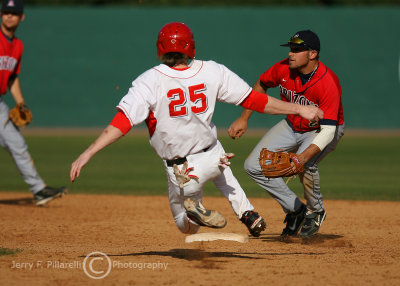 Bulldogs DH Joshua Fields attempts to steal second…