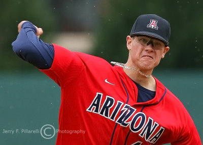 Arizona P Ryan Perry