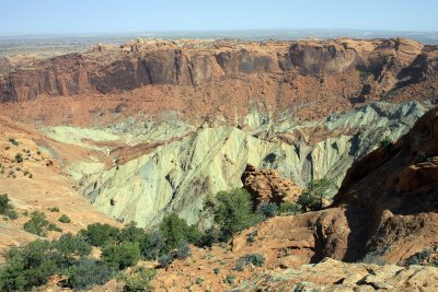 Upheaval Dome  sandstone/salt dome in a 1,500 foot deep crater