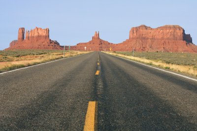 Castle Butte, Bear and Rabbit, Stagecoach, The King on his Throne (middle) and Brighams Tomb formations