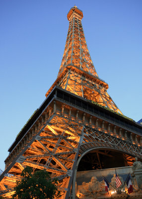 Faux Eiffel Tower, Paris Las Vegas