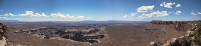 canyonlands.panorama1.jpg