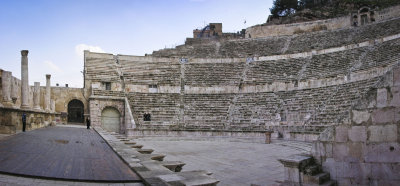 Roman Colosseum Amman Jordan.jpg