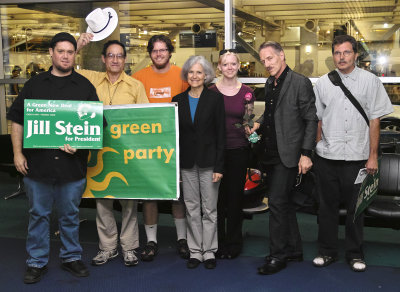  Jill Stein airport  greeting party