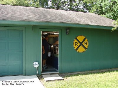 Layout tours from Natl N Scale Convention June 2010 Houston