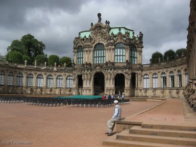 Zwinger Palace - Original.jpg