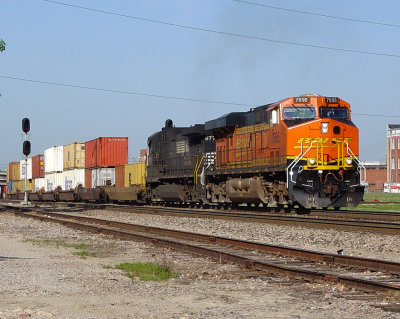 BNSF 7695 East