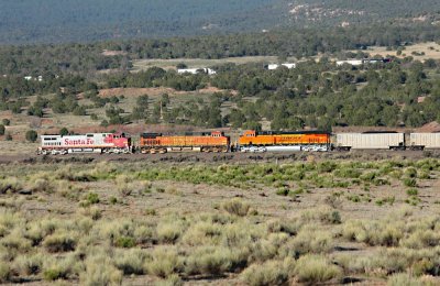 bnsf6615dpusguam.jpg