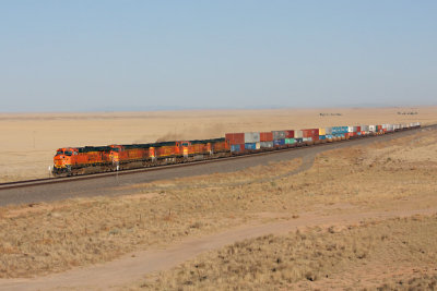 bnsf7634eencino.jpg