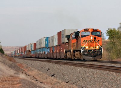 BNSF 7549 West