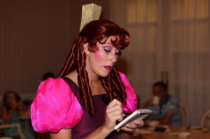 disney_d2_025.jpg
