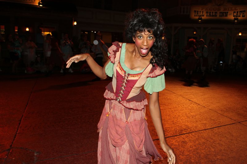 disney_d9_102.jpg