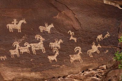 Arches - Petroglyph1