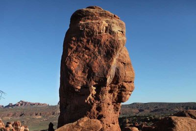 Arches - Fiery Furnace - Looks like a Head