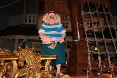 disney_d9_100.jpg