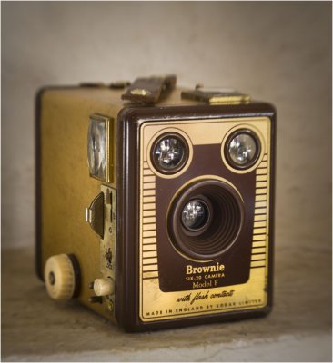 Kodak Brownie Six-20 Model F