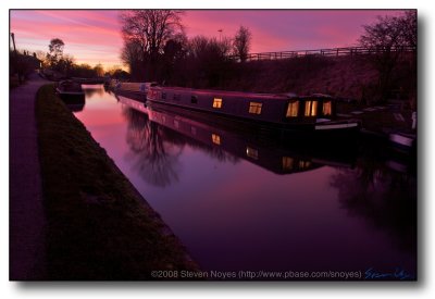 Tring, UK : Red House Canal