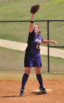 Lindsay Stretches for the Out