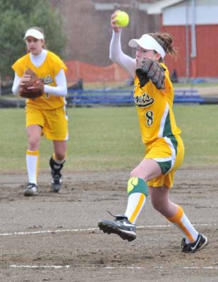 Comet Softball 09 Scrimages