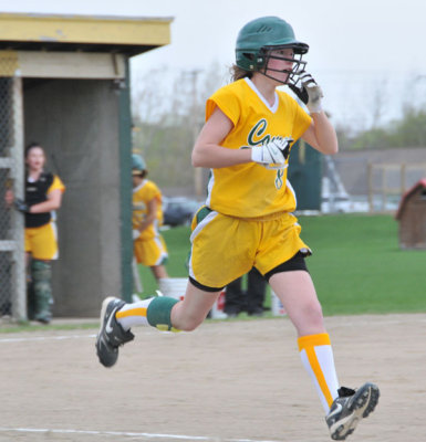 Cels Sees Her Line Drive Caught