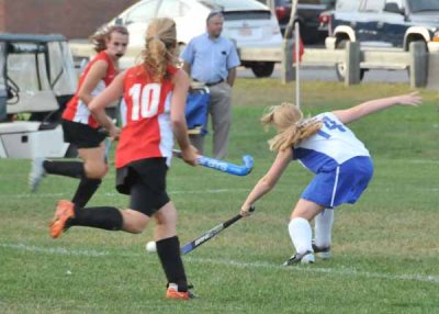 Allison Pokes It Away