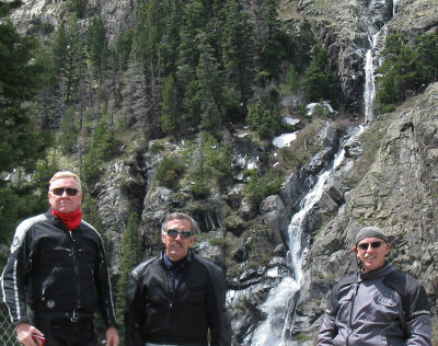Between Silverton and Ouray.jpg