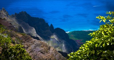 A peep of Na Pali Coast, Kauai, Hawaii