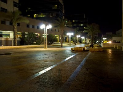 Central illumination.